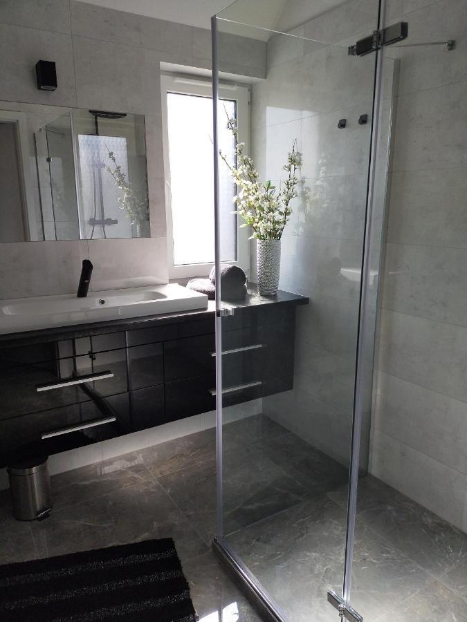 Apartament - Come In Lubin  Bagian luar foto